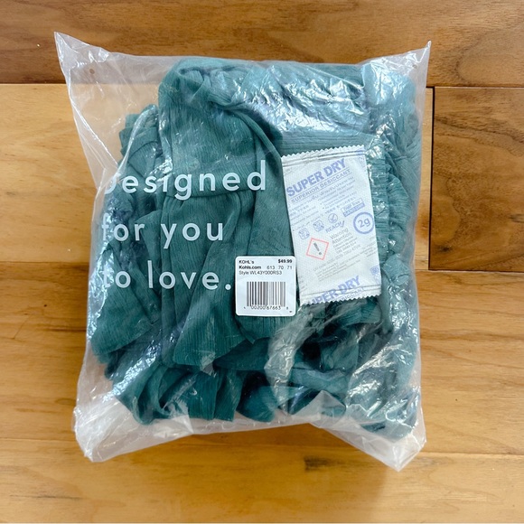 Brand New Women’s Lauren Conrad Green Crinkle Wrap Mini Dress, Size XXL, NWT - Picture 2 of 2